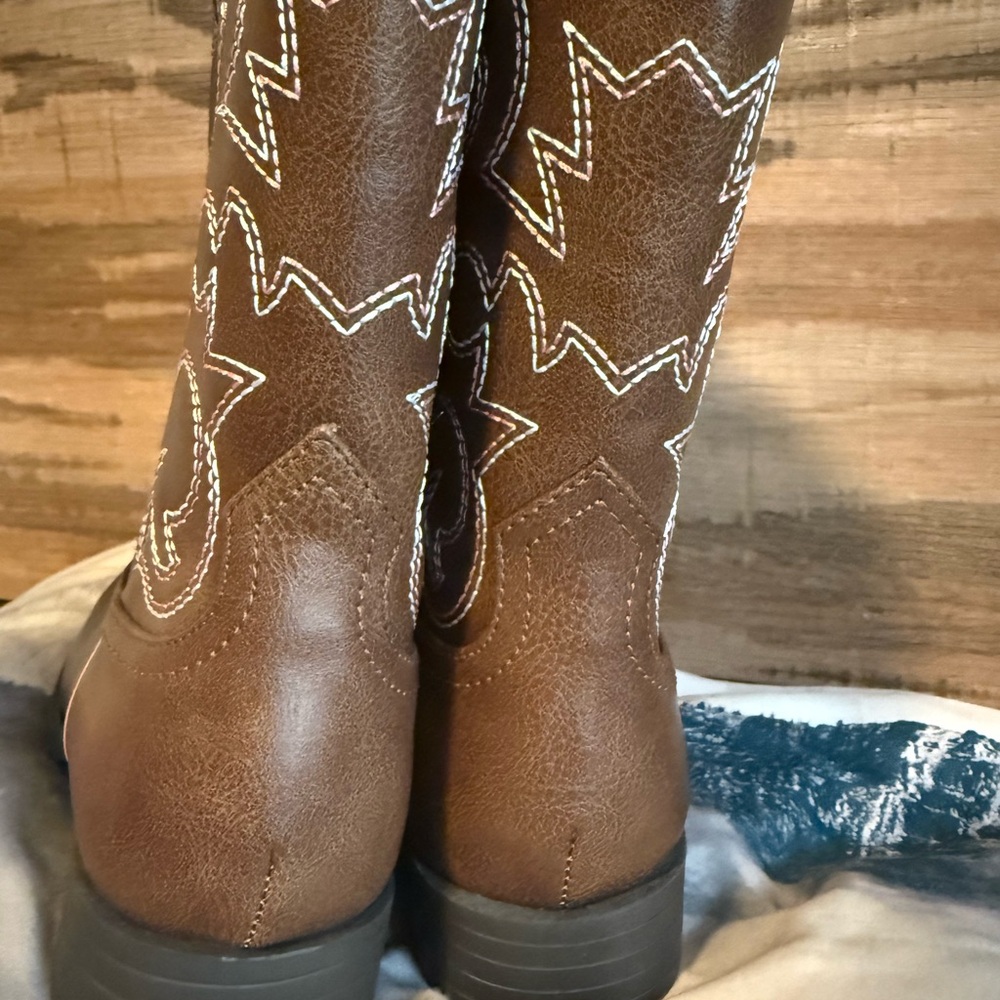 Brown Western Embroidered little Girl's Cowboy Boots size 13 - Picture 5 of 5